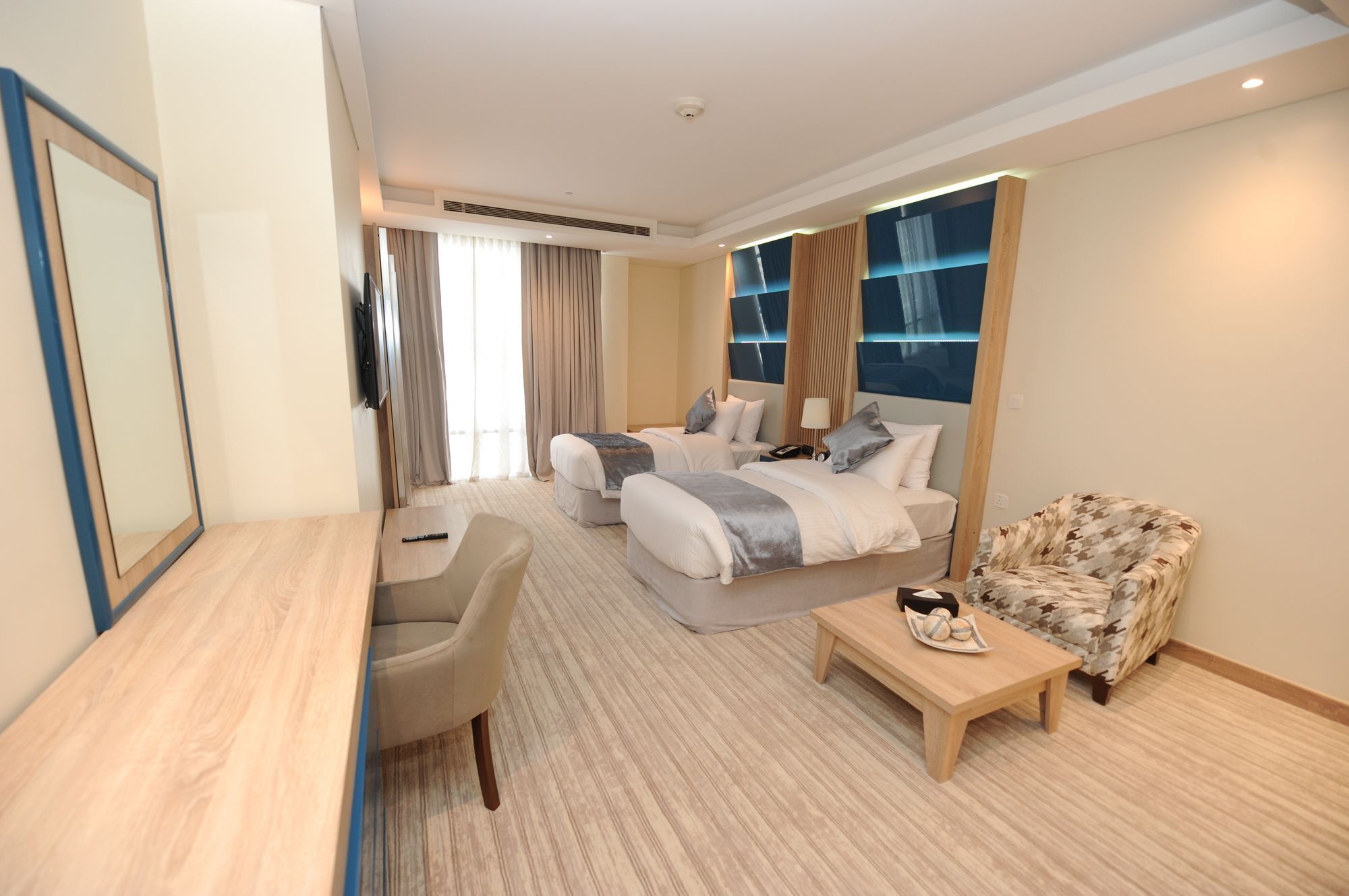 Al Mansour Suites Hotel Doha Exterior foto
